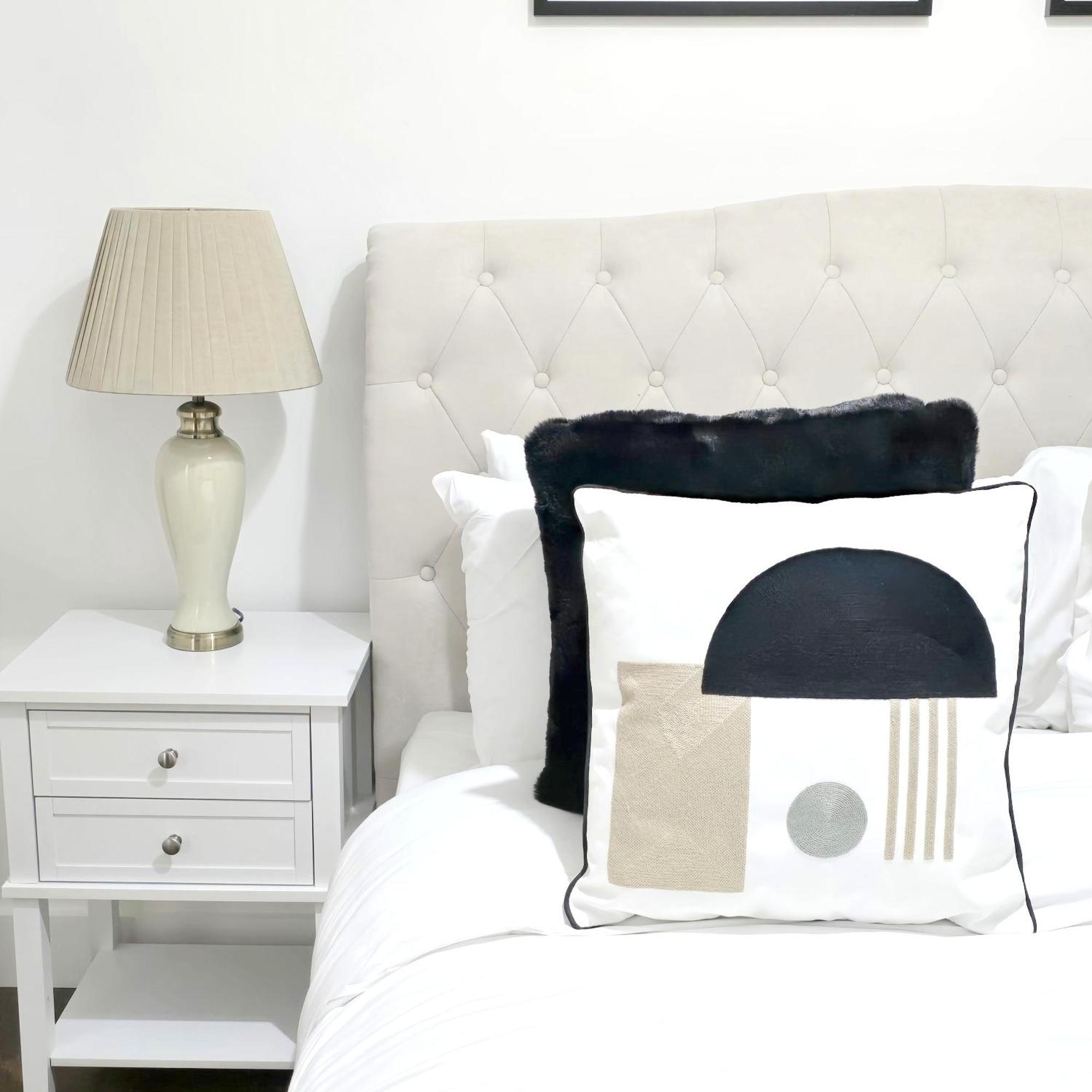 The Hidden Chapter 2 Bedrooms By Bevolve Apartment